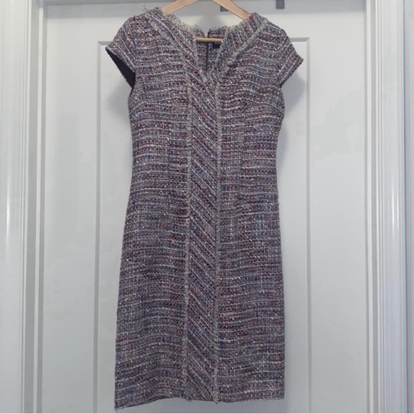 💜 Burgundy/Maroon KARL LAGERFELD Tweed Midi Shift
Dress Size 2 - Picture 1 of 6
